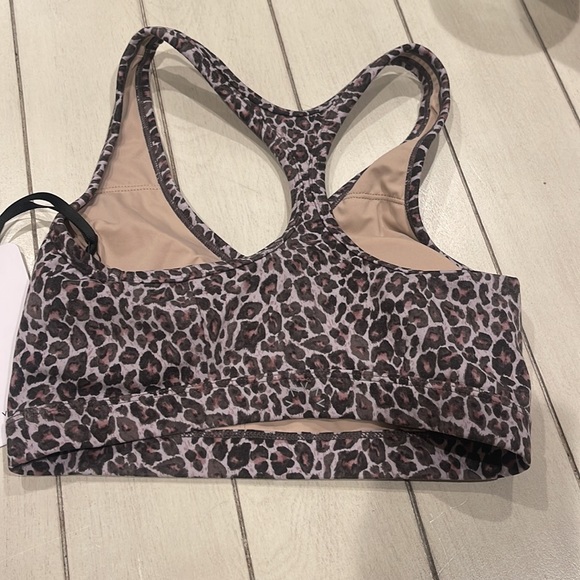 NWT Varley Let's Move‎ Park Bra XS padded racer back cheetah pattern - Picture 6 of 8